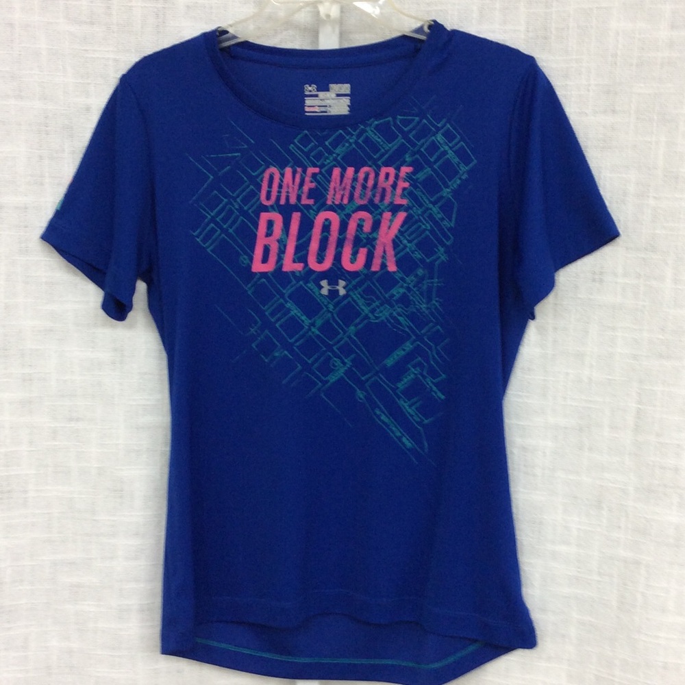 Under Armour Medium Semi Fitted Short Sleeve Tee